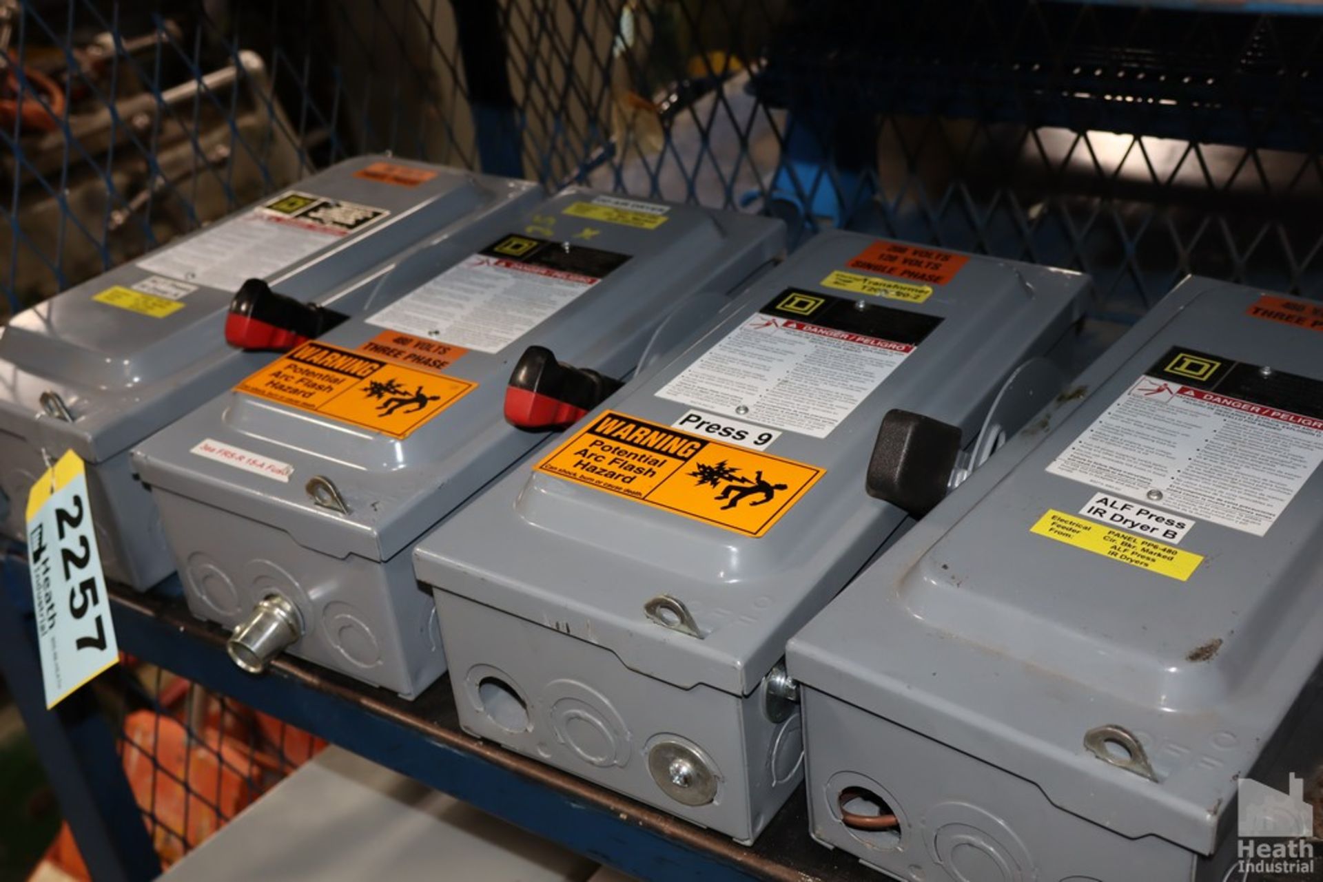 (5) ELECTRICAL DISCONNECT BOXES WITH FOUR MINI TRANSFORMERS