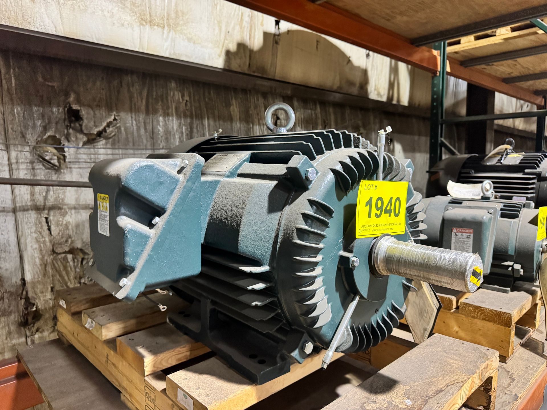TOSHIBA 0406SDSR41A-P 40HP, 30Kw, 1200 (RPM), Frame: 364T (Direct Drive ...