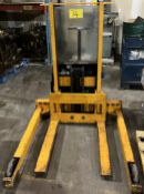 ECONOLIFT ELECTRIC STACKER, 1,000LB CAP.