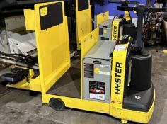 HYSTER T5ZAC ELECTRIC TOW TRUCK, 24V, S/N D476N01609S