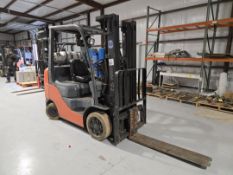 Toyota 8FGCU25 Forklift w/ Side Shift, 2 Stage Mast; 5,000lb Capacity, 8117.8 Hours