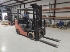 Toyota 8FGCU30 Forklift w/ Side Shift, 2 Stage Mast; 5,120lb Capacity, 16,412.2 Hours