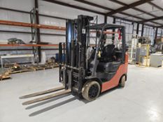 Toyota 8FGCU25 Forklift w/ Side Shift, 2 Stage Mast; 4,500lb Capacity, 17,327 Hours