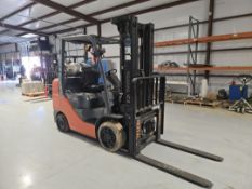 Toyota 8FGCU30 Forklift w/ Side Shift, 2 Stage Mast; 5,120lb Capacity, 14,819.4 Hours
