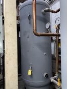 Vert. Air Storage Tank