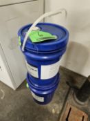 (2) 5 GALLON PAILS OF RENEP WAYLUBE 68 AND RENOLIN UNISYN OL46