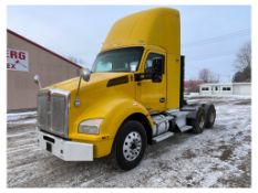 2019 Kenworth T880 Day Cab