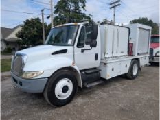 2005 International 4300 Lube Truck