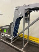 AXIS AUTOMATION CLEATED INCLINE CONVEYOR