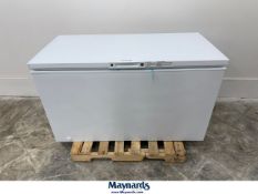 Frigidaire Chest Freezer (Model FFCL1542AW)
