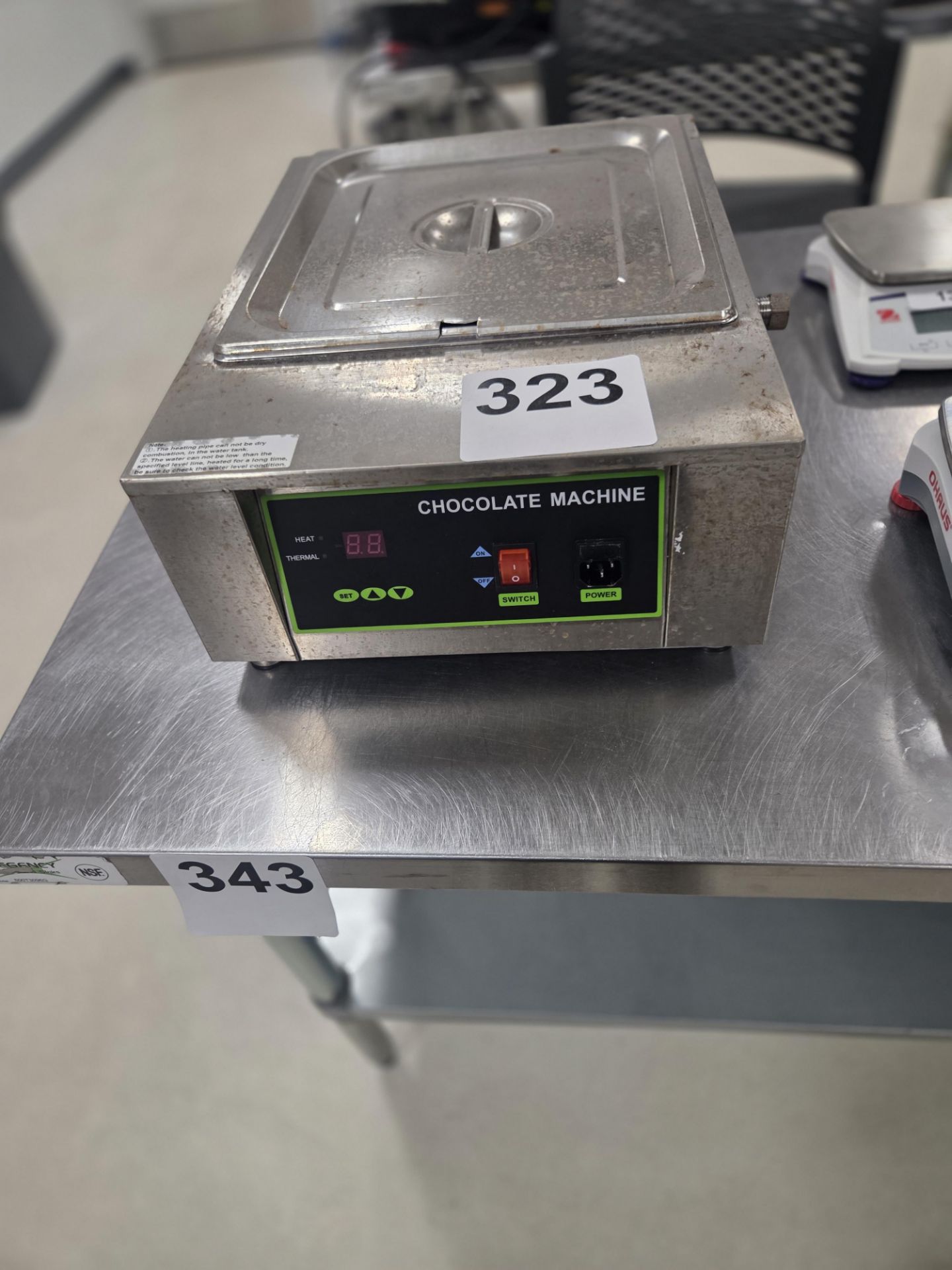 GENERAL #D2002 CHOCOLATE MELTING MACHINE