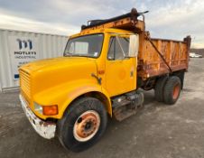 1992 International 4700 10' S/A Dump Truck