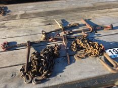 Lot: (2) Heavy-Duty Load Chains and (4) Ratchet Binders