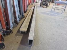 (2) Aluminum Concrete Screeds - 10 ft and 12 ft