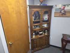 Corner Cabinet with Lamp and Figurines