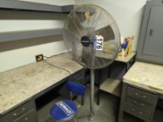 Lot: Stool, Pedestal Fan, Table