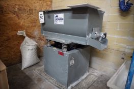 C&M TOPLINE MR.DEBURR DB300 TUMBLER, 3' VOLUME. 115 V, 3/4 HP, 60HZ, RPM 3450, SINGLE PHASE *WITH