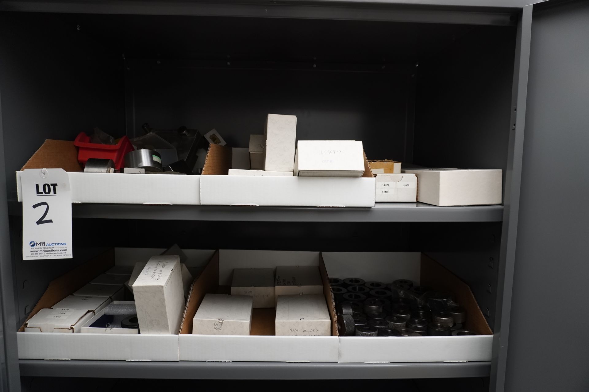 CONTENTS OF TWO SHELVES IN INSPECTION ROOM CABINET TO INCLUDE: LARGE ...