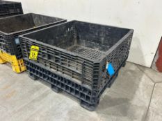 (2) Collapsible Crates (Location: 4404 Hamilton Cleves Rd, Hamilton, OH 45013)