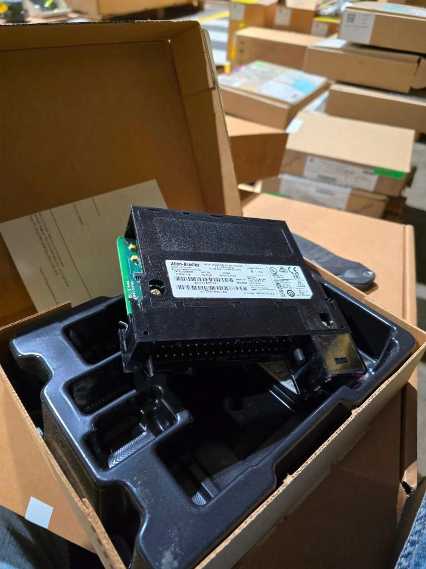 (8) [NEW] AB Modules to Include (7) ControlLogix Input Modules 1756-IA ...