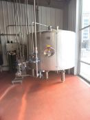 BrauKon 40 HL Stainless Steel Wort Tank, Single Wall, Flat Bottom, 6 Stainless Steel Legs with