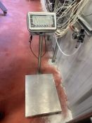 ULINE Model H5837 Washdown Platform Scale, Platform Approx 16" X 20, S#108619144038