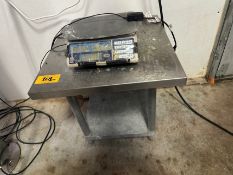 Uline Digital Scale with 2' x 2' Stainless Steel Table