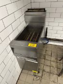 Dean Stainless Steel Dual Basket Fryer - Model SM150GNS, S/N 1602XA0004