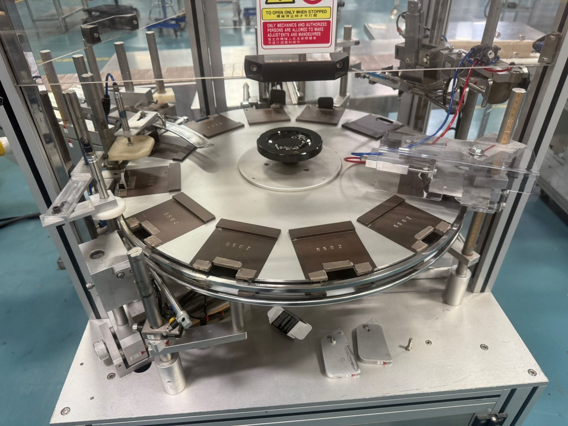 Chyun Jye Machinery Model CSC-50 Semi-Automatic Cartoning Machine, 220V