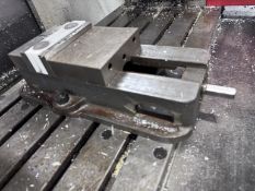 KURT 6" Machine Vise