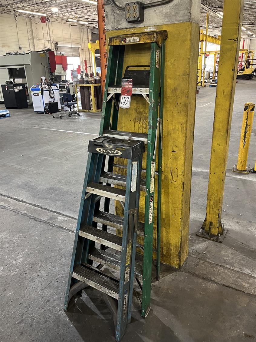 Lot of DAVIDSON 6' Ladder and WERNER 4' Ladder