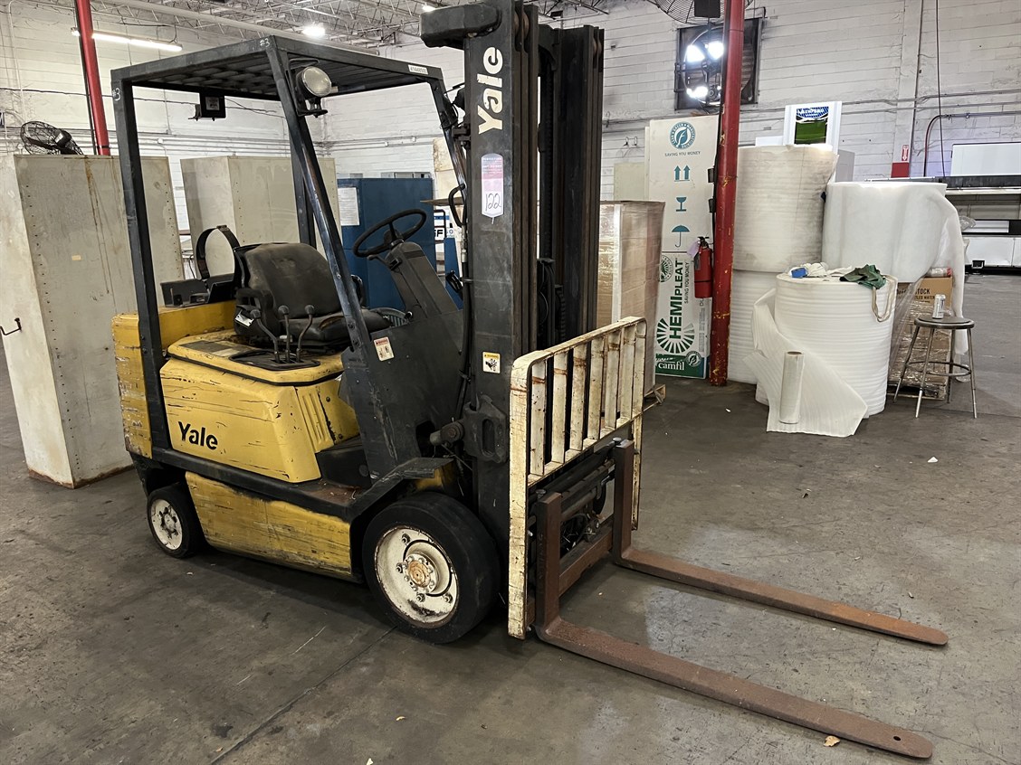 YALE GLC050RGNUAE084 4,800 lb. LPG Forklift, s/n E187V23788B, (Not In Running Condition)