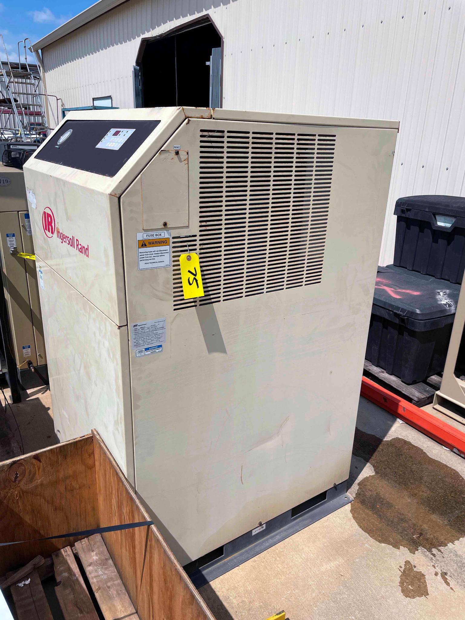 AIR DRYER, INGERSOLL-RAND MDL. D850INA400, S/N 546251(Located at: Fabcorp, Inc. 6951 W. Little York,