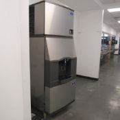 Manitowoc Indigo NXT Commercial Ice Maker with Model SFA292-161 Ice and Water Dispenser, Touch Displ