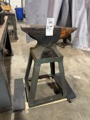 (1) Anvil With Stand