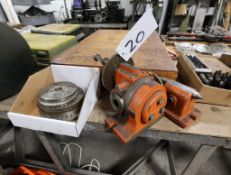 Ellis Dividing Head w/ Tailstock & Index Plate