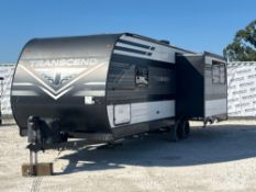 2022 Transcend Xplor 245RL 30ft. T/A Travel Trailer