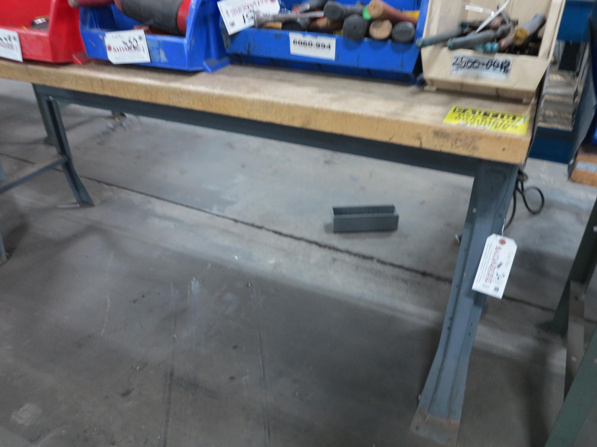 Bench Top Riser Post 6' Bench, Oak Top, Steel Riser