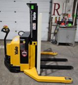 2008 Yale 4,000lbs hrs 24v indoor pallet stacker 39" forks WITH 2890 HOURS