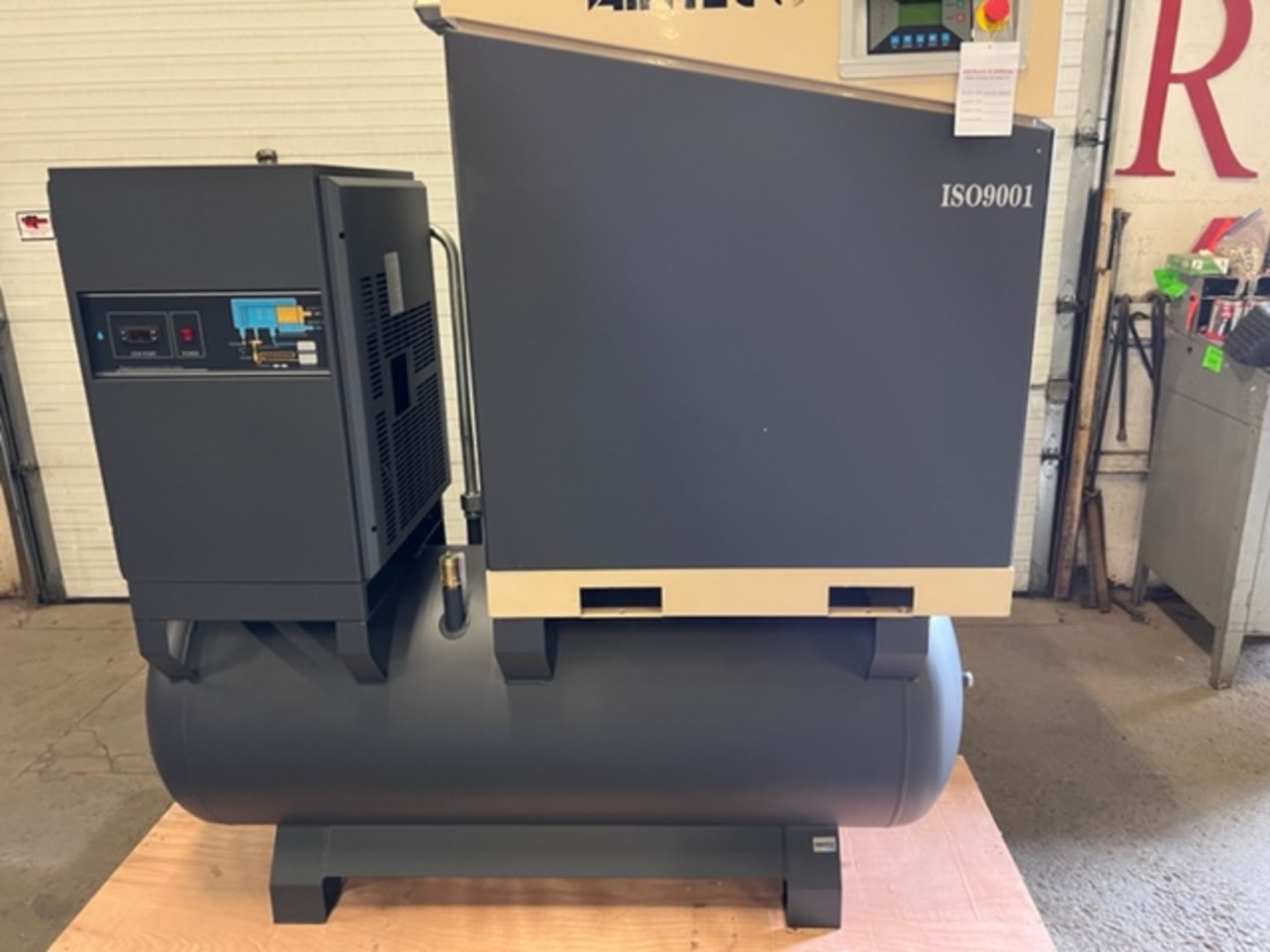 Airtec model 30FF - 30HP Air Compressor with built on DRYER - MINT ...