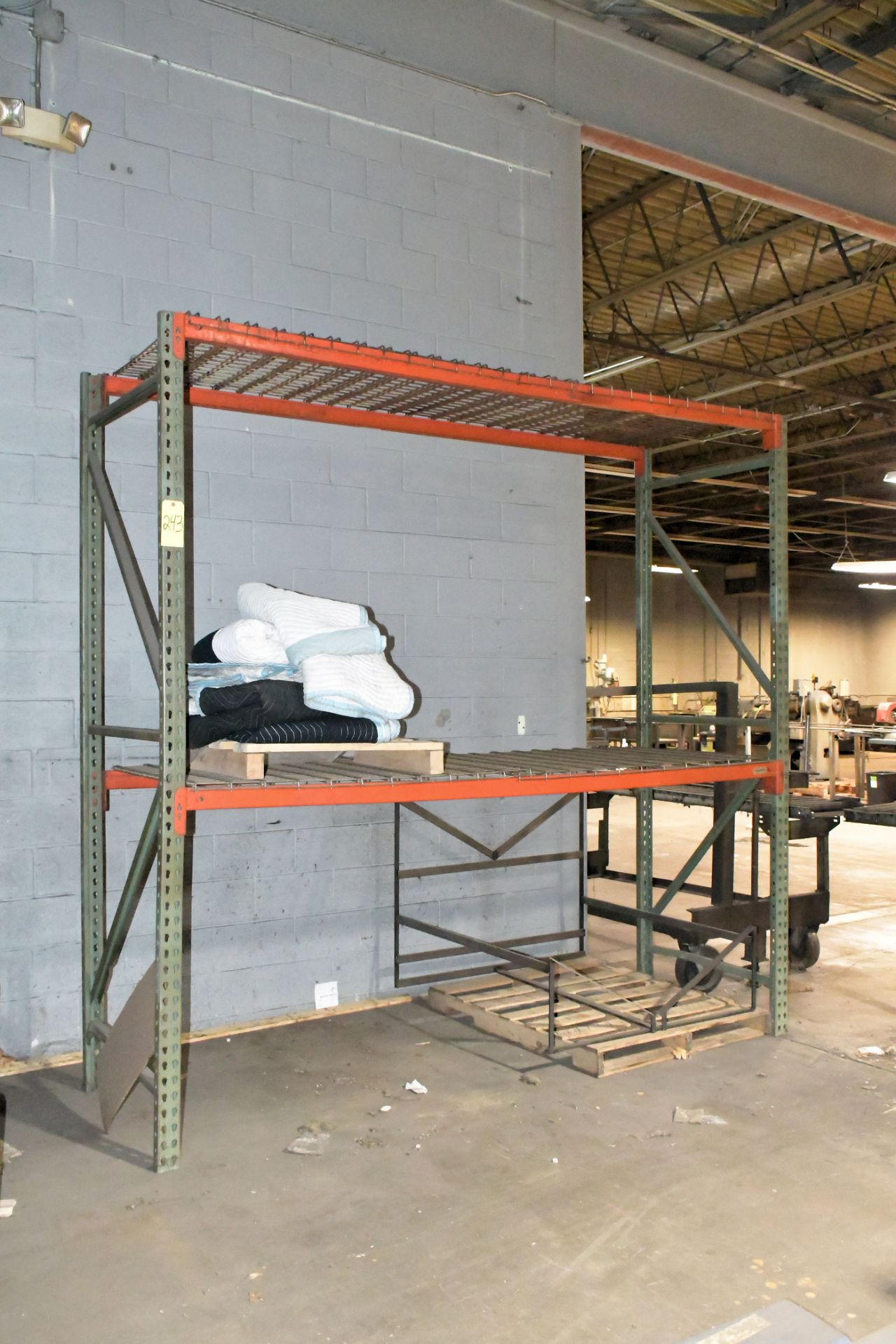 Lot - (4) Sections of 105