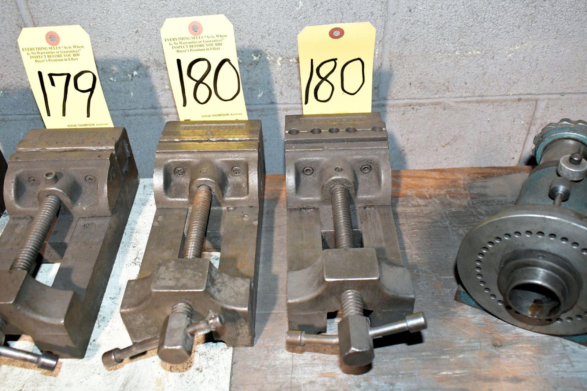 Lot - (2) Palmgren 4