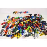 Hot Wheels - Matchbox - Cararama - Majorette - Others - Approximately 200 unboxed playworn diecast