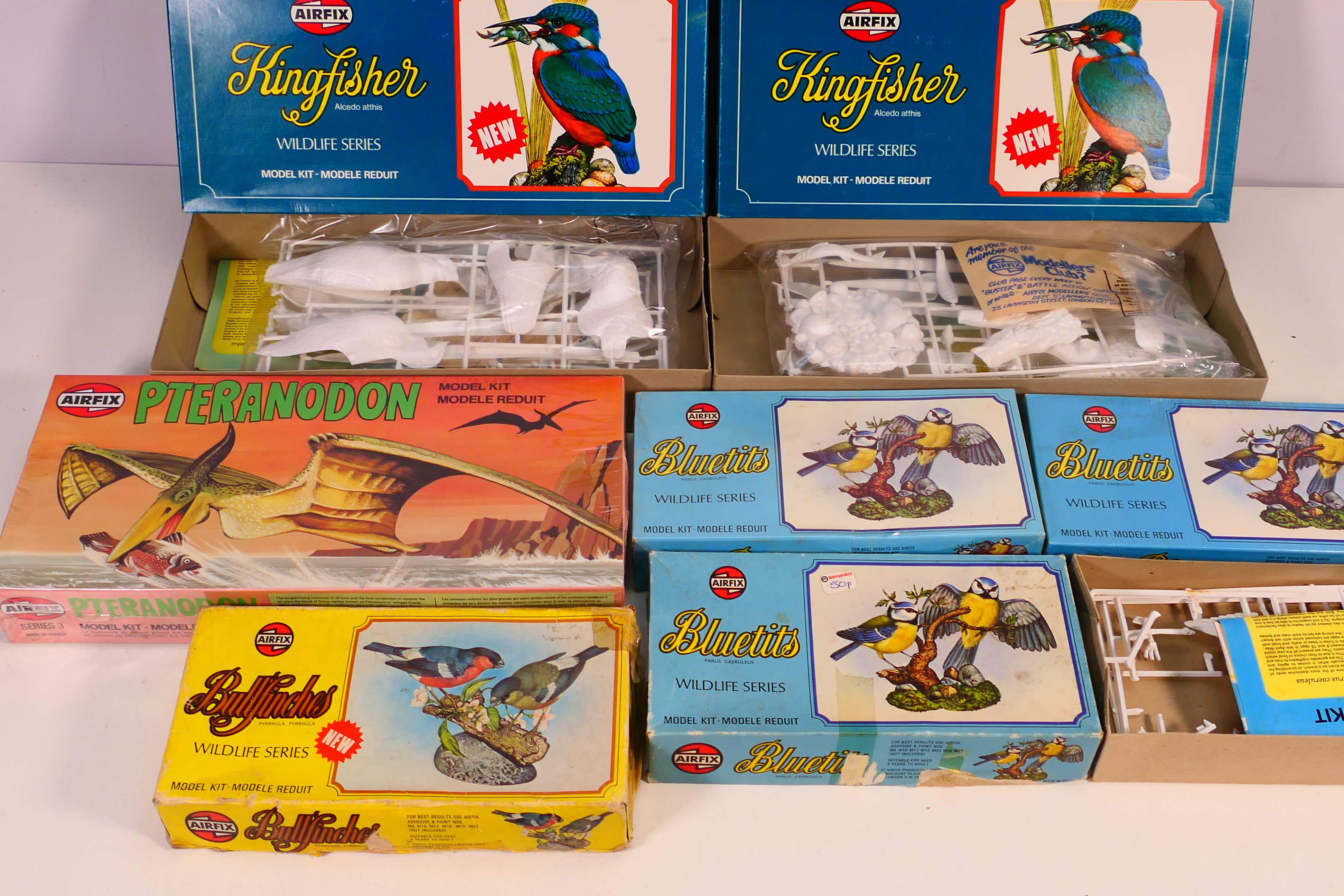 Airfix - Eight boxed vintage plastic model kits predominately from the ...