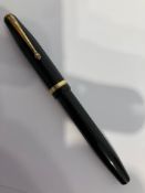 Vintage CONWAY STEWART ‘85L ‘ FOUNTAIN PEN. Complete with 14 CARAT GOLD NIB. Finished in Black. Nice