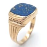 Vintage 9 CARAT GOLD and LAPIS LAZULI SIGNET RING. Beautiful Corinthian Design to Sides with ‘STARRY