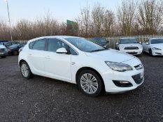VAUXHALL ASTRA 1.4 16V EXCITE HATCHBACK 2014 (14)
