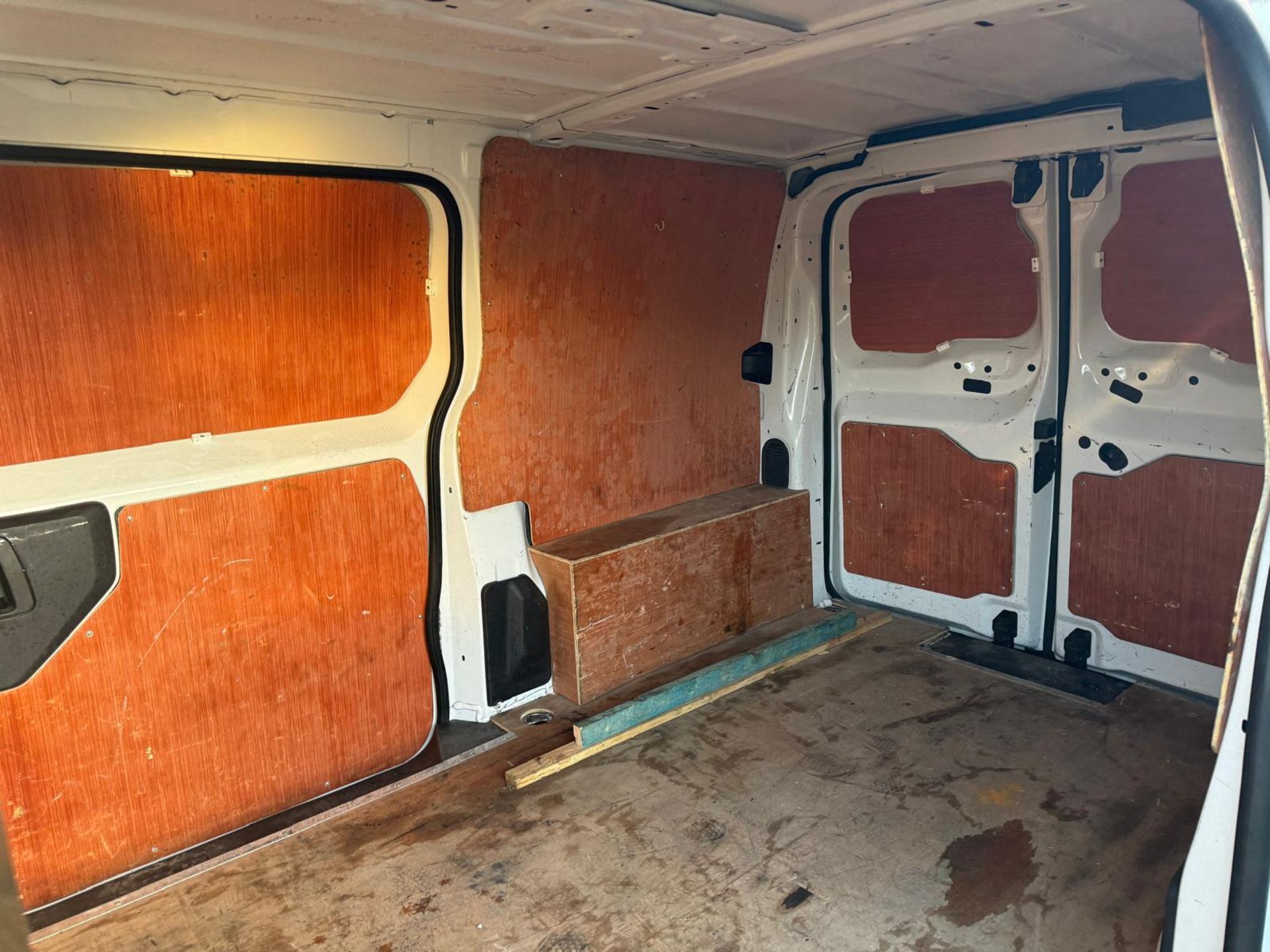 ** ON SALE ** VAUXHALL VIVARO DYNAMIC 1.5 BLUE INJECTION VAN 2021 (71) - Image 8 of 15