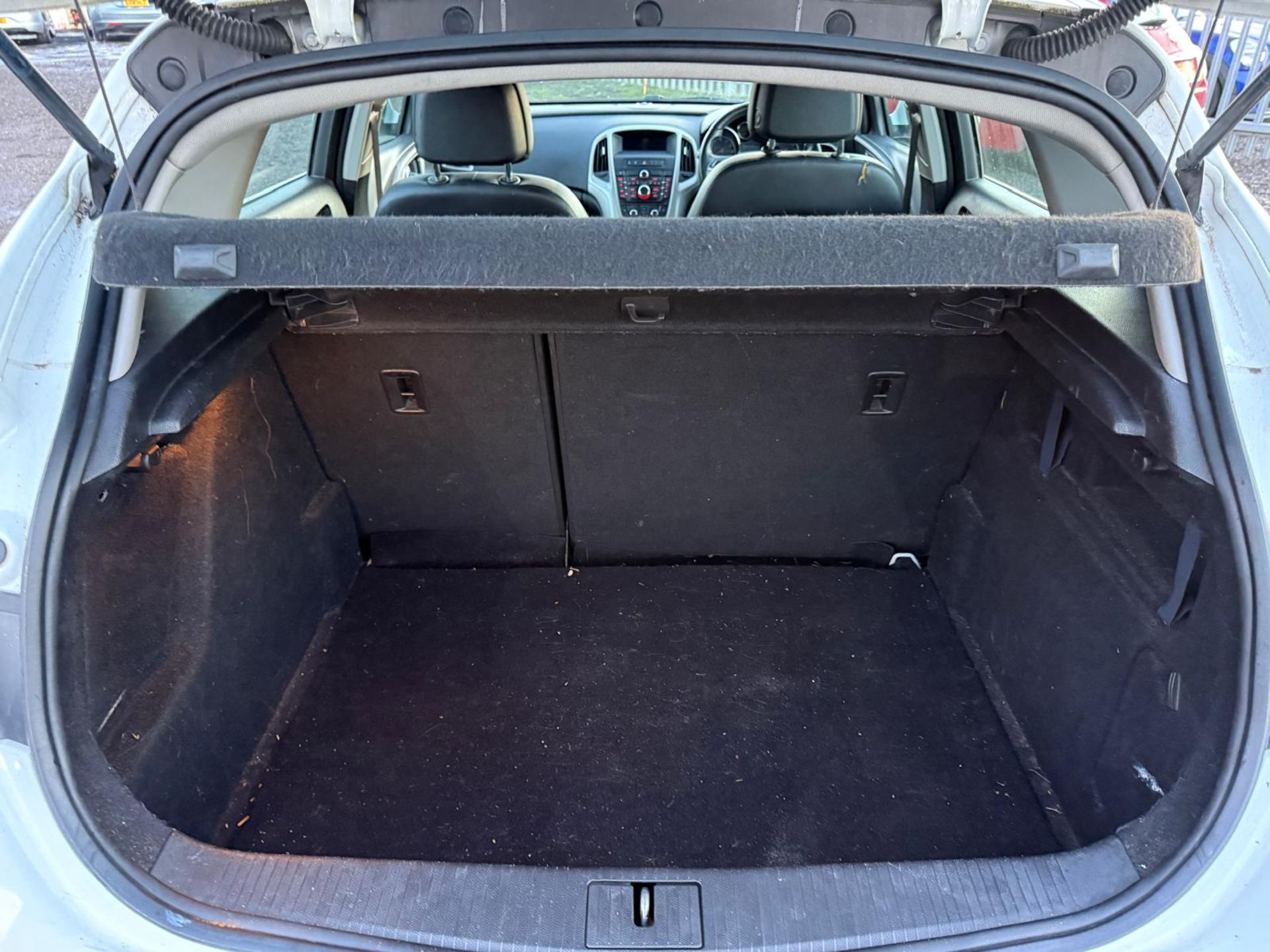 ** ON SALE ** VAUXHALL ASTRA 1.4 16V EXCITE HATCHBACK 2014 (14) - Image 7 of 18