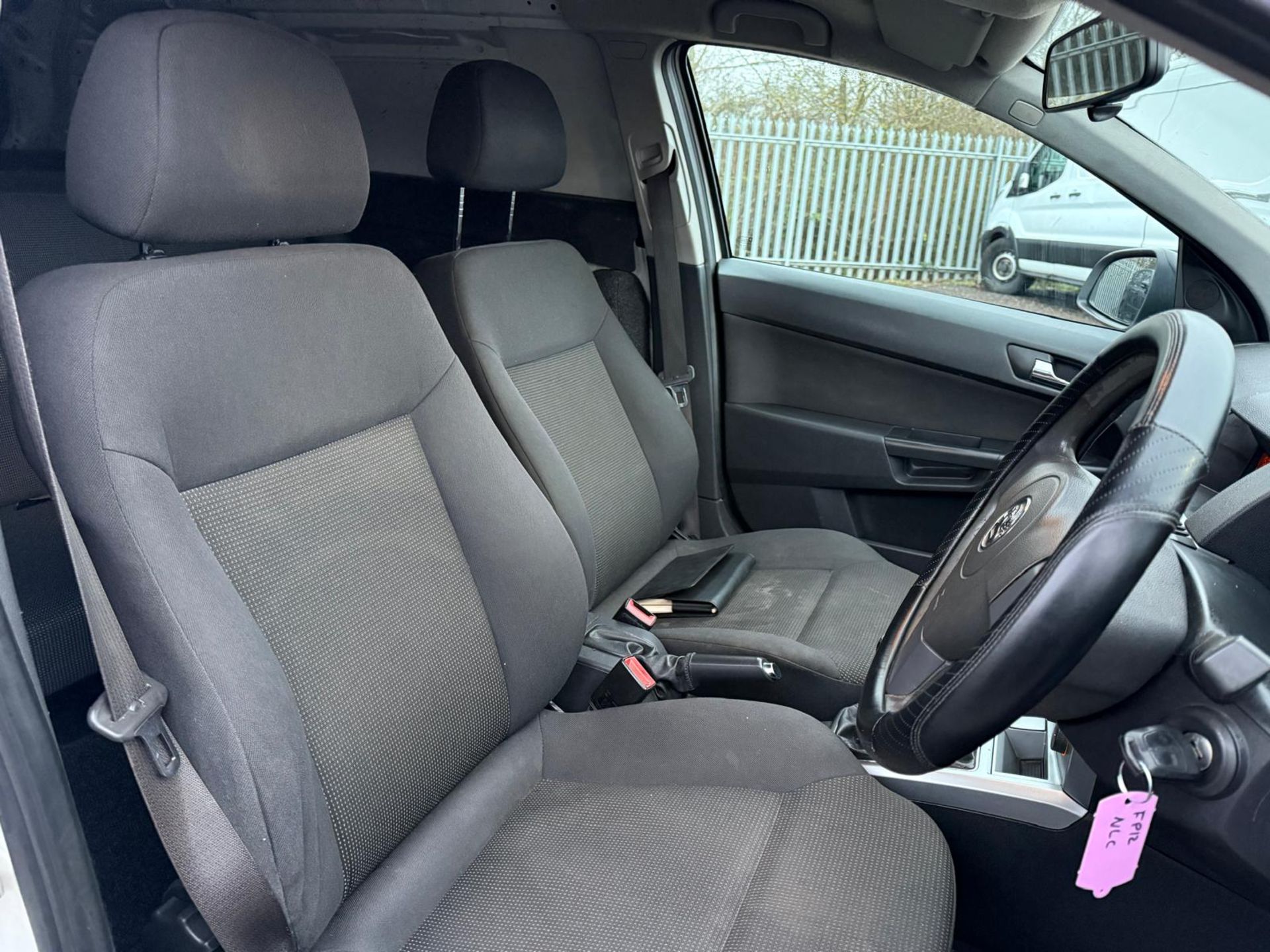 ** ON SALE ** VAUXHALL ASTRA 1.7 CDTI 110 CLUB VAN CREWCAB 2012 - Image 9 of 15